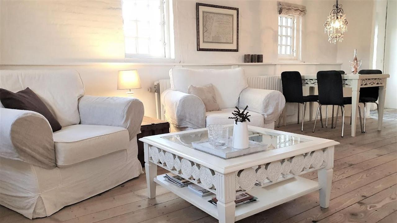 Store Ejlstrup Bed & Breakfast Odense Bagian luar foto